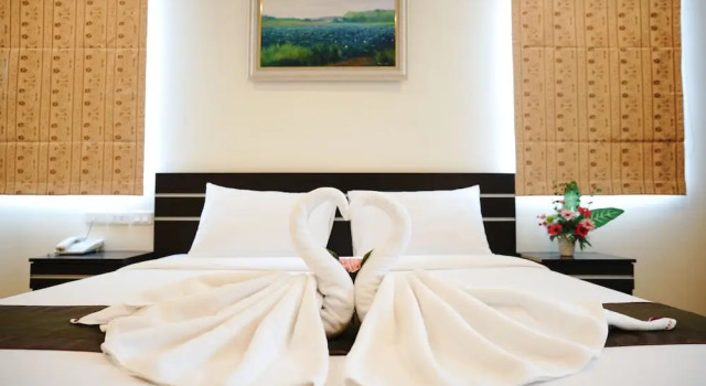 Номер Deluxe с балконом Tharakiree Place Hotel