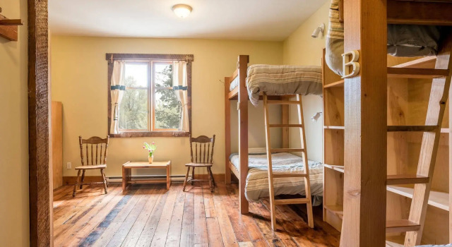 The Riding Fool Hostel, Rezervovat Hotel Cumberland 