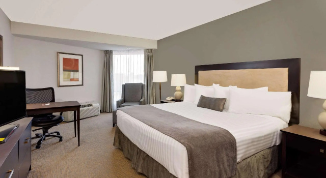 Номер Business Ramada by Wyndham Kamloops