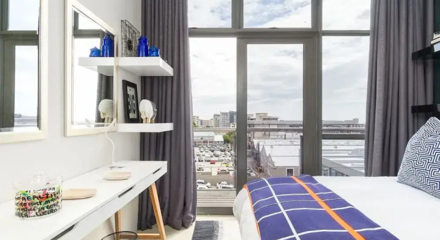 Designer De Waterkant Pad, Забронировать Апартаменты/квартира Отели Кейптауна с парковкой, рядом с Robben Island Ferry, Парковка