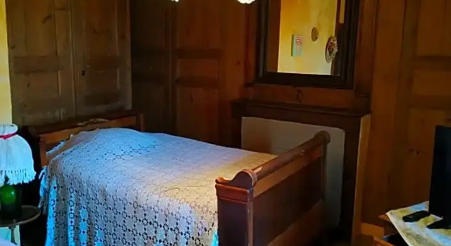 Auberge Paysanne, Book Hostel / Vandrerhjem Hoteller i Cantal med morgenmad, Morgenmad
