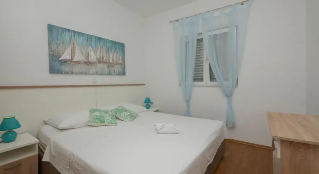 Nice Apartment in Makarska With 1 Bedrooms and Wifi, Забронировать Апартаменты/квартира Апартаменты Макарска, рядом с Набережная Рива (Макарска), Апартаменты/квартира