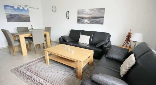 Апартаменты Ferienwohnung-10-mit-Balkon-Garten-Landhaus-Hubertus-Duhnen