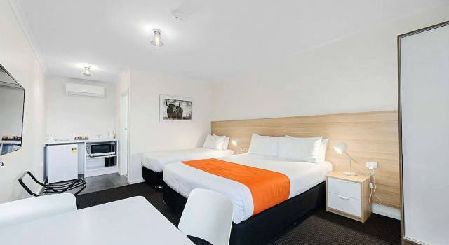 Трёхместный номер Standard Comfort Inn Flinders on Main
