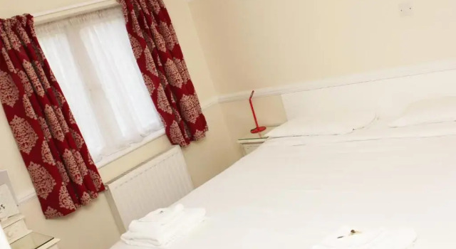 Трёхместный номер Superior Gidea Park Hotel