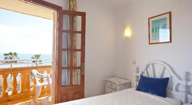 Апартаменты с 2 комнатами с балконом Sol y Mar Apartments