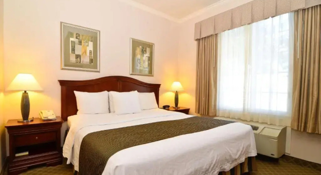 Люкс Best Western Plus Country Park Hotel