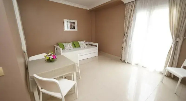 Полулюкс Standard Hotel RF Astoria