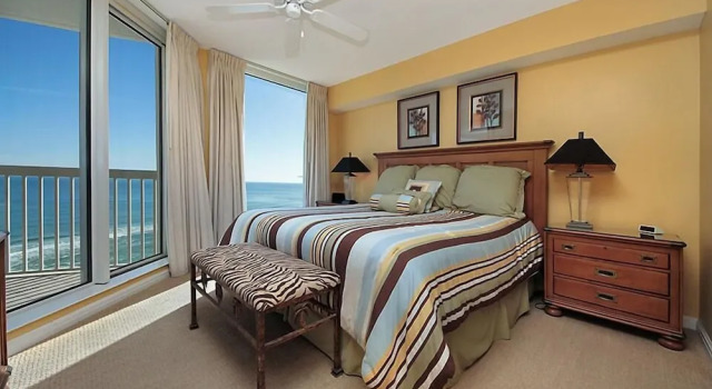 LATITUDE ADJUSTMENT 3 Bedroom Holiday Home by Five Star Properties