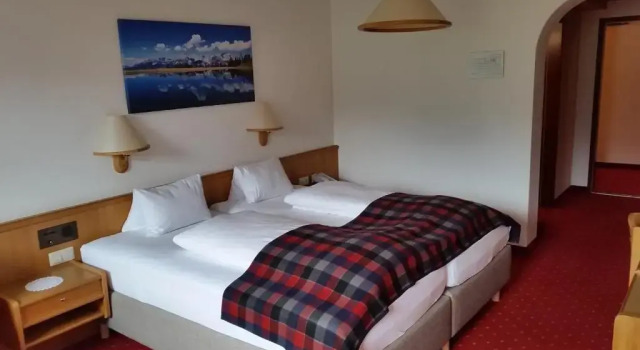 Трёхместный номер Standard Hotel Alpenpanorama
