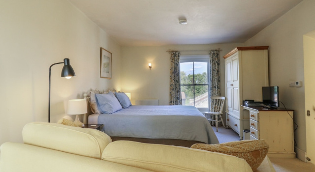 Over Village Studio, Buchen Sie Hotel Over 