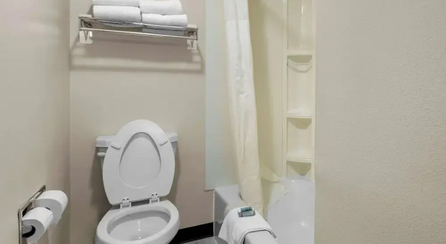 Люкс с видом на реку Best Western Lees Motor Inn