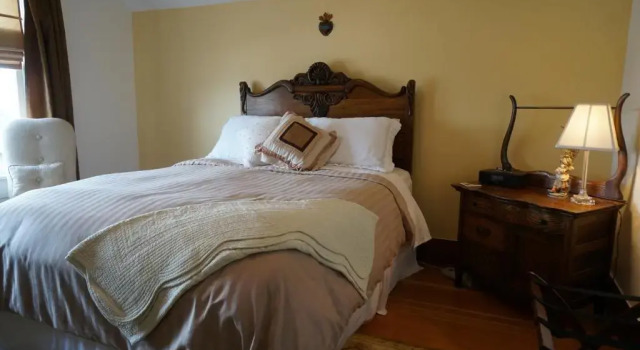 Люкс R&R Guesthouse