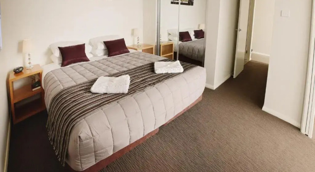 Апартаменты Deluxe Charlestown Executive Apartments