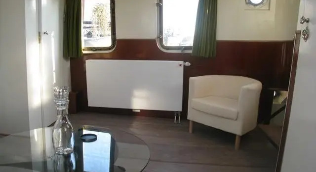 Houseboat Ms Luctor, Забронировать Отель Амстердам 