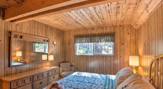 5 Mi to Heavenly Mountain Resort: All-seasons Gem, Забронировать Дом для отпуска Отели South Lake Tahoe Area с парковкой, Парковка