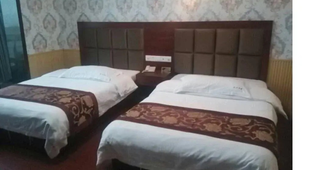 Jinli Business Hotel