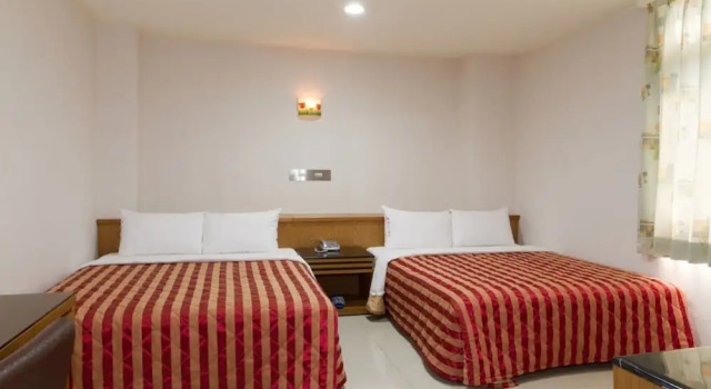 Четырёхместный номер Standard Songshan Hotel