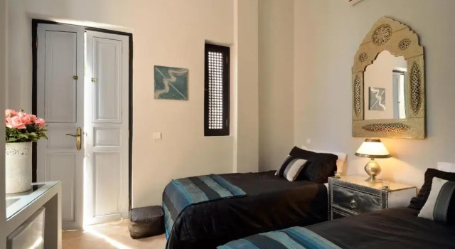 Standart çift kişilik oda Villa Dinari