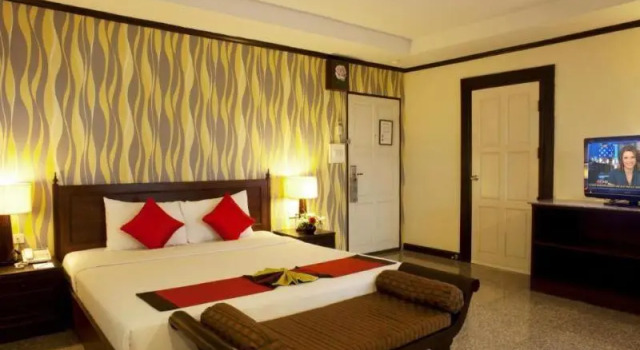 Номер Standard с видом на город Royal Peninsula Hotel Chiangmai