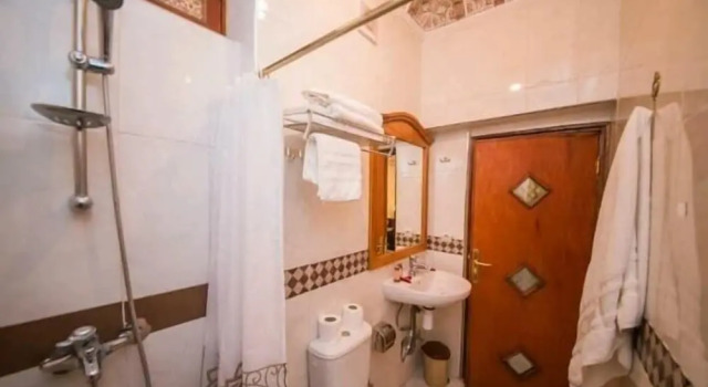 Апартаменты PALAIS LARAICHI Riad la porte bleue suites