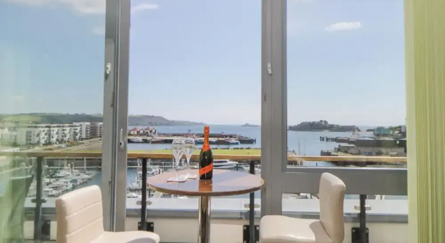 The Penthouse, Phoenix Quay, Varaa Lomakoti Mökit kohteessa Merseyside, Mökki