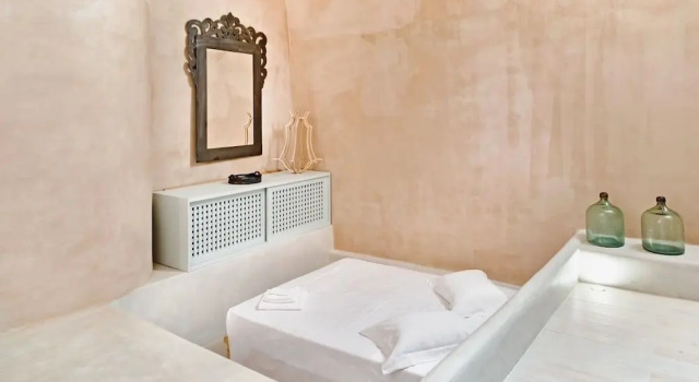 Pyrgos Old winery villa