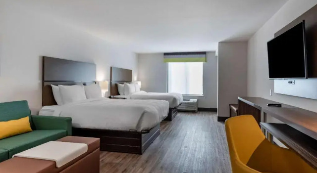 Четырёхместный люкс MainStay Suites Colorado Springs East - Medical Center Area