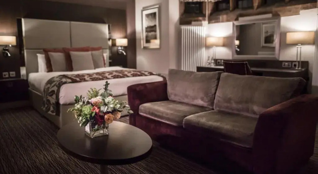 Люкс Classic Abbey House Hotel