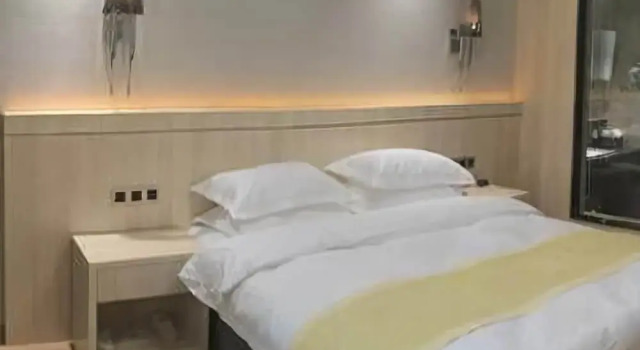 Jin Long Hotel, Foglalás Szálloda Nanpin 