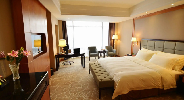 Номер Deluxe Nanhai Jiayi International Hotel