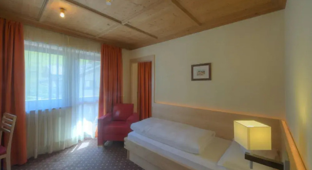 Одноместный номер Standard с балконом Sporthotel Panorama