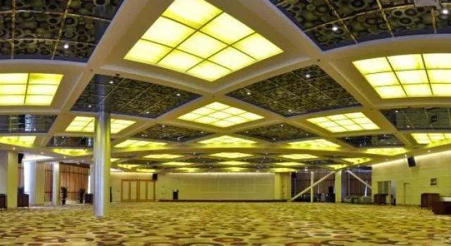 Solar Valley Micro-E International Hotel, Book Hotel Hoteller i Dezhou med pool, Swimmingpool