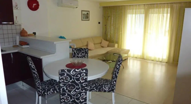 Apartment Karma2