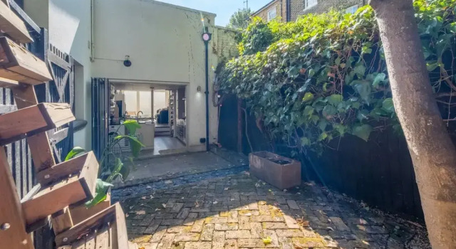 Relaxing 1 Bedroom Wellness Retreat in Vibrant Clapham, Забронировать Отель Отели Англии 3 звезды, 3*