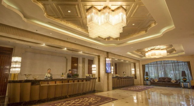 Xian Titan Senbo Hotel, Prenota Hotel Hotel a Shaanxi con piscina, Piscina