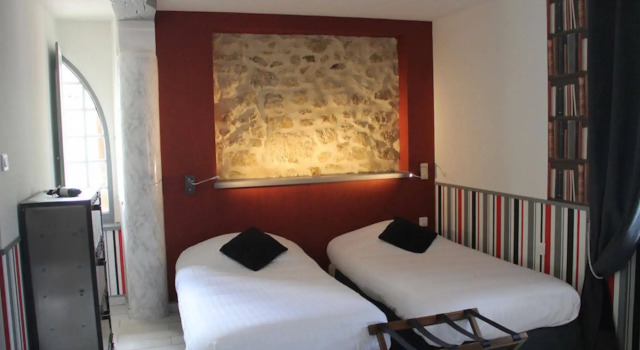 Domaine de Larchey, Buchen Sie Hotel Hotels in Graves mit Parkplatz, Parkplätze