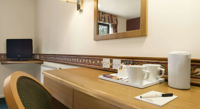 Days Inn by Wyndham Michaelwood M5, 预订 酒店 Berkeley 格洛斯特郡