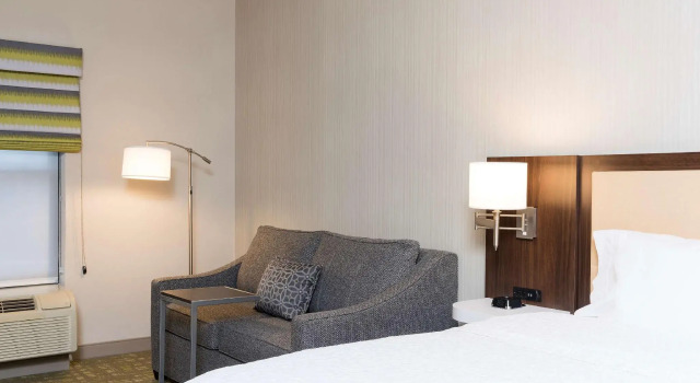 Двухместный номер Standard Hampton Inn & Suites East Lansing