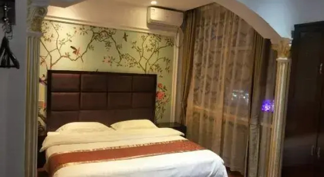 Люкс Xiwuqi Jinding Rongsheng Business Hotel