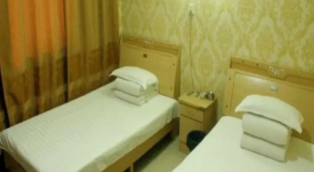 Zhongtie Hotel, Prenota Hotel Hotel a Shandong con parcheggio, Parcheggio