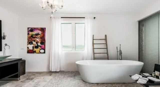 Villa Tequila Sunrise, Book Villa Sommerhuse i The Valley, Hytte