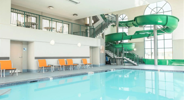 Номер Standard Holiday Inn Express & Suites Medicine Hat by IHG
