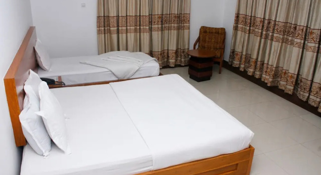 Номер Deluxe Cox's Hilton
