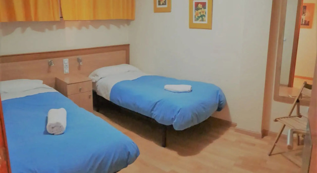 TODOSIERRANEVADA ZONA BAJA - MONTBLANC VISTAS A LA MONTANA - Junto a los Telecabinas, Buchen Sie Ferienwohnung Apartments in Granada, Ferienwohnung