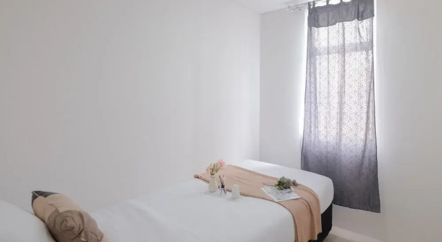 Апартаменты Standard Well Designed and Warm 2BR Apartment at Vittoria Residence