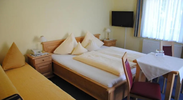 Двухместный номер Standard Hotel-Pension Falkensteiner