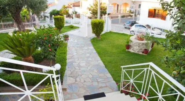 Aparthotel 4 Stars Petalidi, Rezervovat Hotel Messinia 