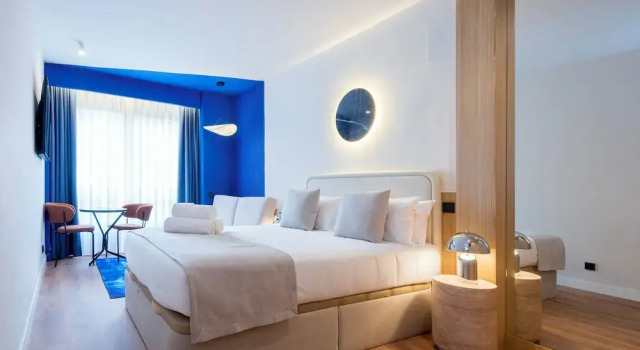 Апартаменты Deluxe Iconic Suites