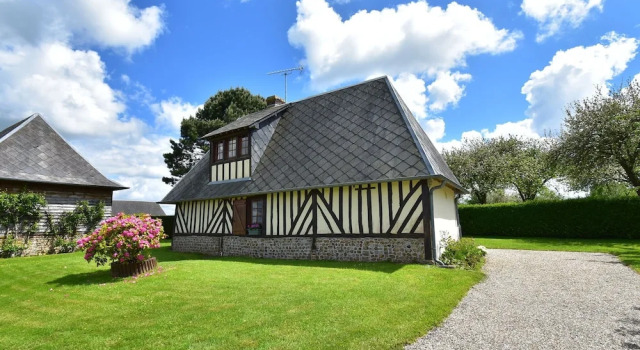 Rural, Detached Holiday Home With Pleasant Garden Near the French West Coast, Reserva ahora Hotel Morainville-Jouveaux 